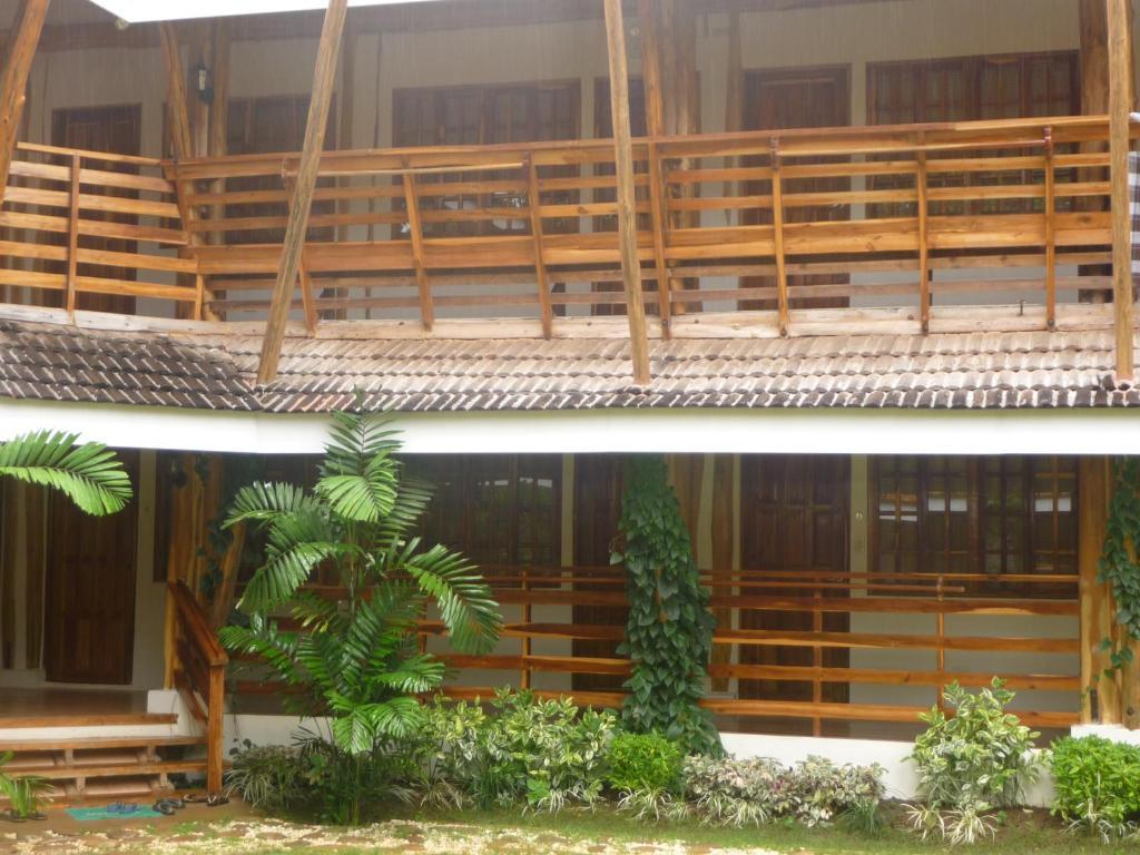 Palo Alto Bed & Breakfast Puerto Princesa Zewnętrze zdjęcie