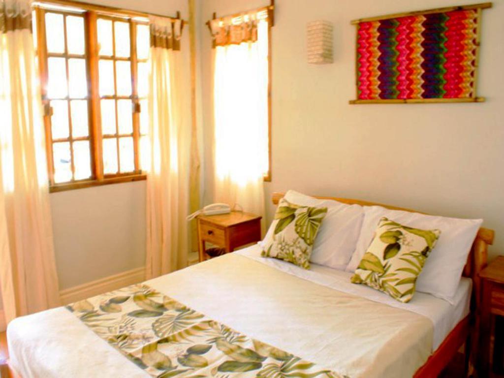 Palo Alto Bed & Breakfast Puerto Princesa Pokój zdjęcie